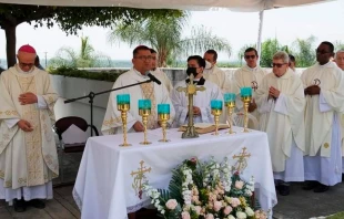 Misa por los niu00f1os no nacidos. Cru00e9dito: Movimiento Provida Ecuador 