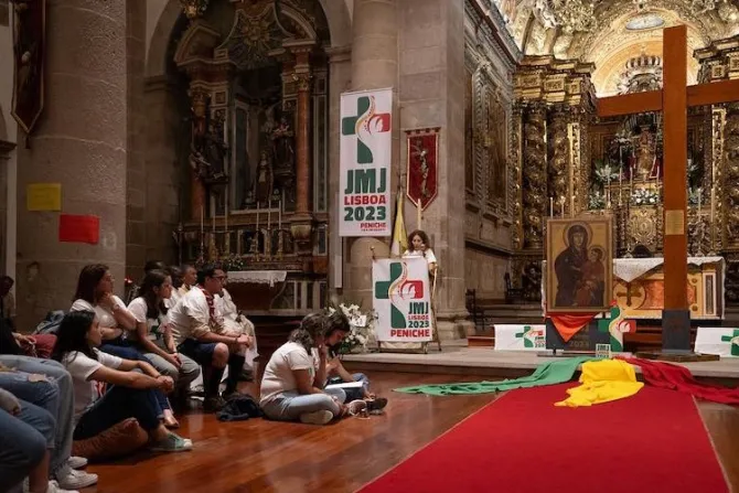 Llegan a Lisboa los símbolos de la JMJ: La cruz del peregrino y el icono de una Virgen 