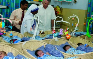 Misioneras de la Caridad en Orfanato en la India / Foto: Flickr US Embassy New Delhi (CC-BY-ND-2.0) 