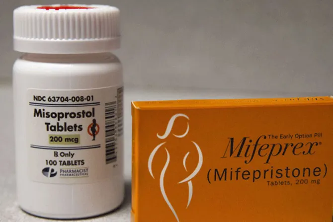 Denuncian que empresa de EEUU prueba fármacos abortivos en mujeres de África