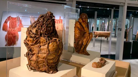 Vaticano devuelve 3 momias prehispánicas al Perú después de casi 100 años