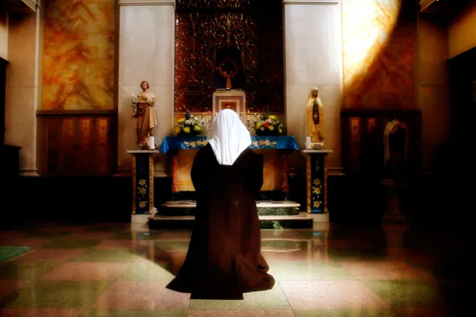 Obispo pide boicotear filme sobre dictador por incluir polémica escena de monjas carmelitas