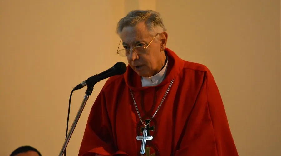 Arzobispo Aguer internado por descompensación respiratoria en Argentina