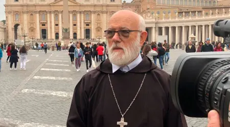 Mons. Aós llegó a Roma: Espero que el Papa me pueda dar alguna orientación 