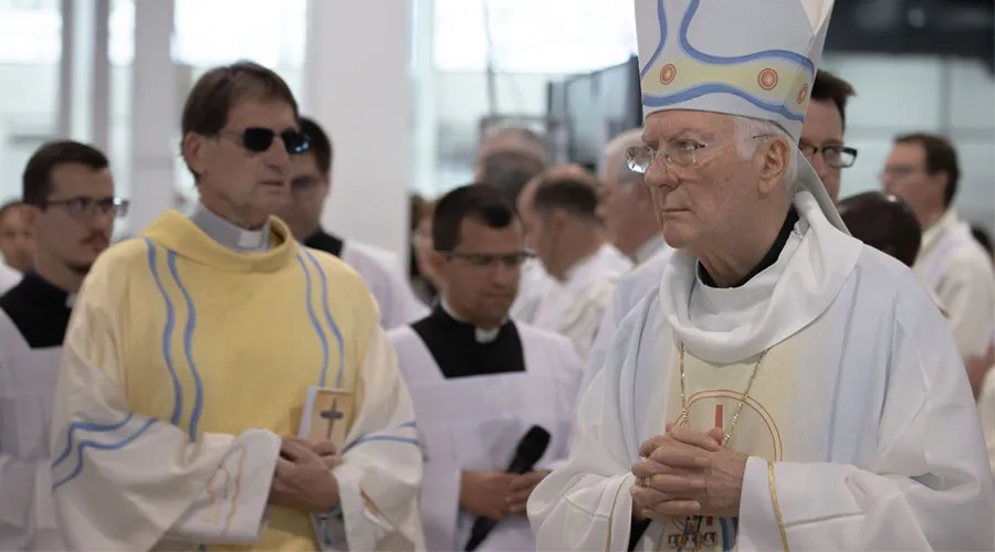 ¿Qué sucede al momento de recibir la Eucaristía? Arzobispo lo explica 