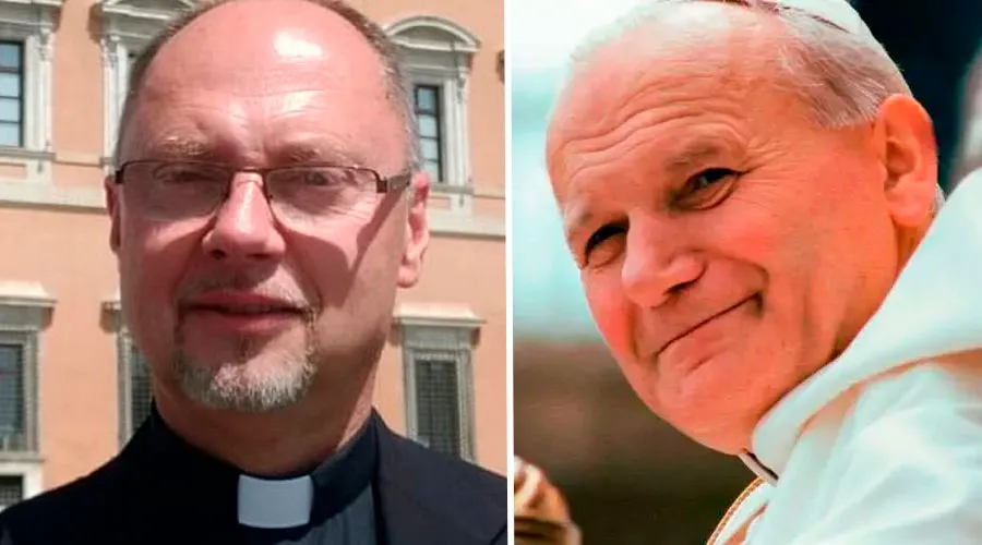 Mons. Slawomir Oder y el Papa San Juan Pablo II. Crédito: Twitter Church in Poland - Vatican Media?w=200&h=150
