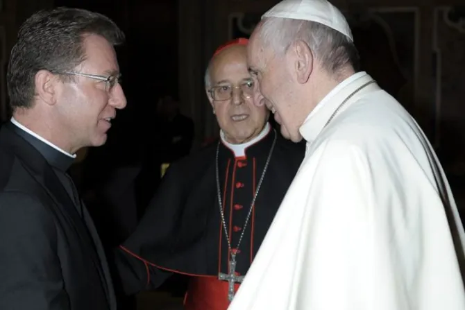 Cardenal Blázquez felicita a nuevo subsecretario de la Congregación para el Culto Divino 