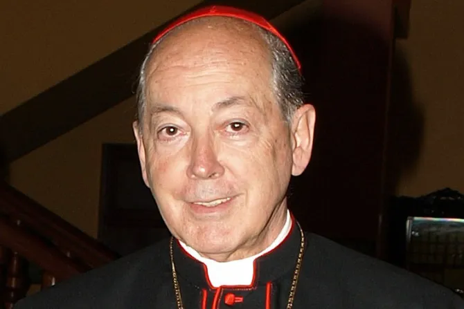 Diario vaticano destaca pedido de Cardenal Cipriani para que candidatos protejan familia