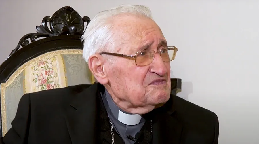 Mons. Damián Iguacén, Obispo más longevo del mundo. Crédito: Captura de Youtube Diócesis de Tenerife