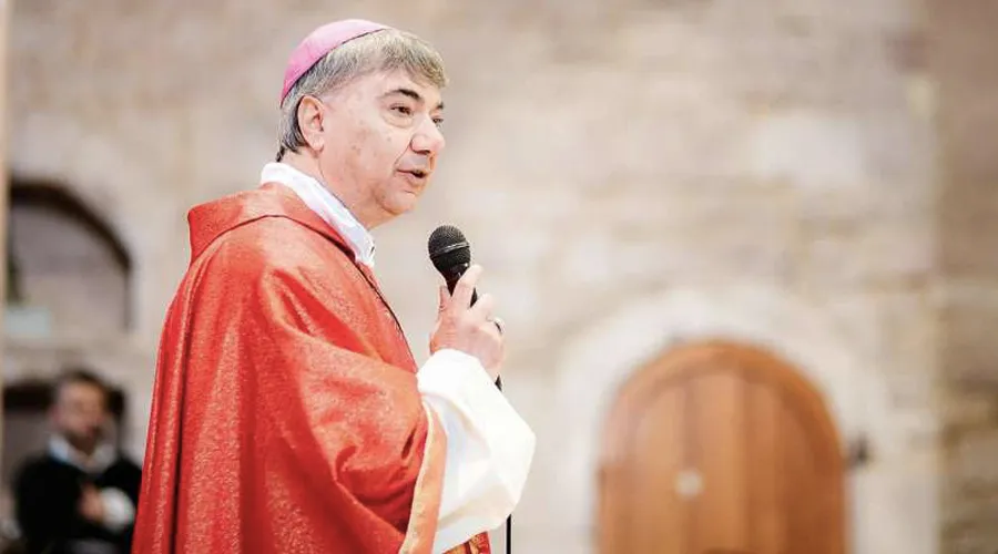 Mons. Domenico Battaglia, Arzobispo de Nápoles. Foto: Dominio Público
