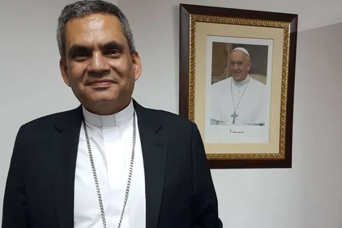 Papa Francisco nombra un obispo en Colombia