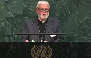 Mons. Gallagher durante su intervenciu00f3n en la ONU. Foto: Holy See UN 