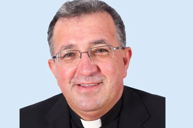 Obispo pide “rezar por España y por los que nos gobiernan” 
