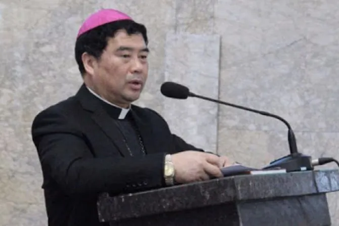 Obispo chino renuncia a todos sus cargos para retirarse a una vida de oración