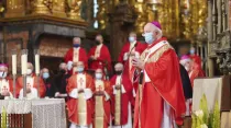 Mons. Julián Barrio, Arzobispo de Santiago de Compostela (España) durante la celebración. Crédito. Archidiócesis De Santiago de Compostela