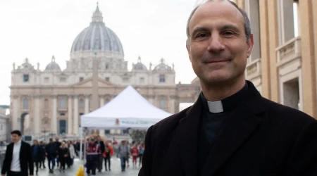 Autoridad del Vaticano: Pedu00ed a Benedicto XVI una muerte como la suya, serena y lu00facida