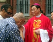 Mons. Thaddeus Ma Daqin (foto UCAnews)