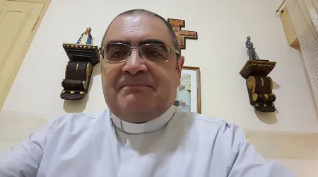 El celibato no es la causa de los abusos en la Iglesia, precisa Obispo argentino