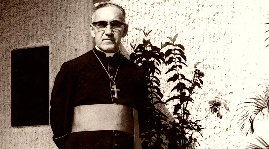 Mons. Óscar Arnulfo Romero. Foto: Arzobispado San Salvador?w=200&h=150