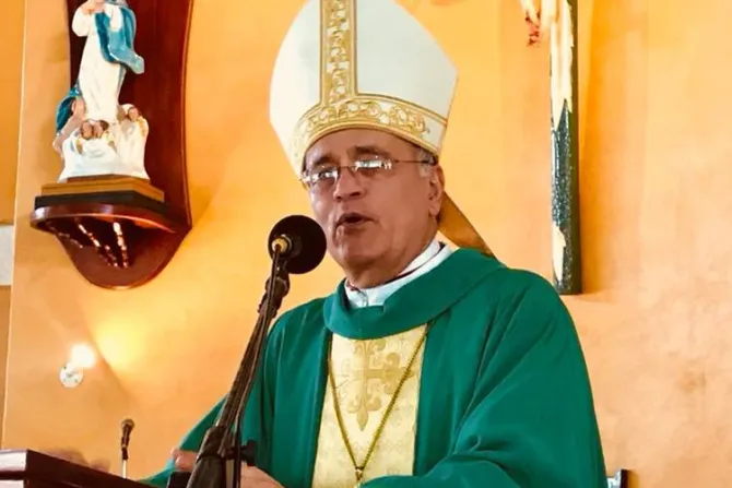 Mons. Báez condena agresión contra mujeres opositoras en cárcel de Nicaragua