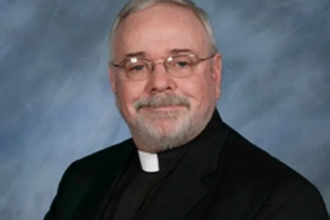 Arzobispado de Boston prohíbe ministerio a sacerdote acusado de inconducta sexual