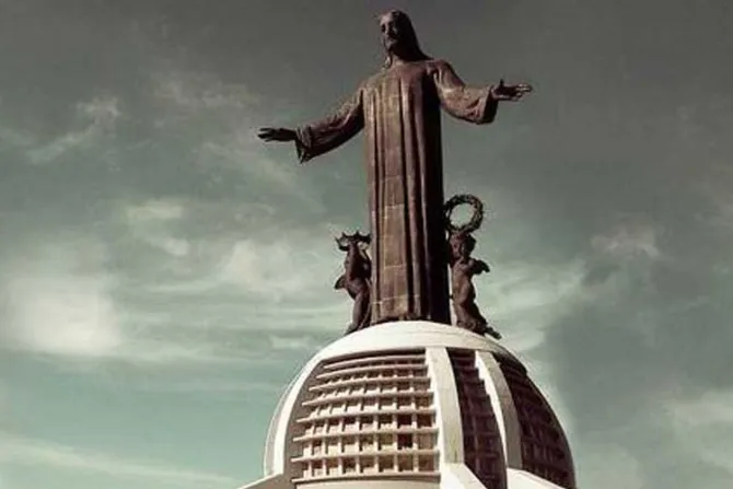Cerca de 50 mil jóvenes peregrinarán a monumento de Cristo Rey en México
