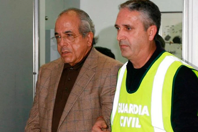 Reabren juicio contra "rey del aborto" Morín en España