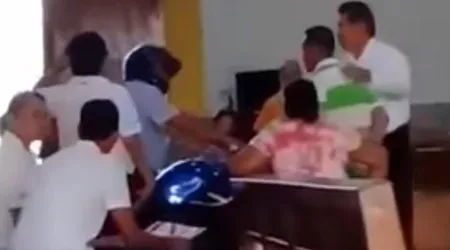 Motorizado irrumpe en Catedral de Managua antes de celebración de la Misa [VIDEO]