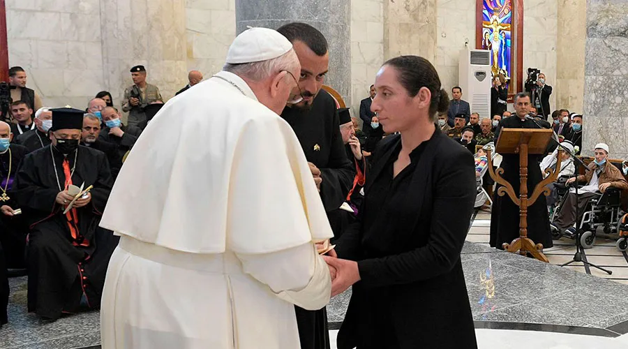 El Papa Francisco y Doha Sabah Abdallah. Créditos: Vatican Media?w=200&h=150