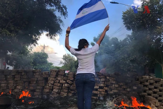 Cardenal condena nuevos ataques contra la población y la Iglesia en Nicaragua