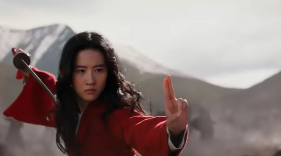 Critican a Disney por filmar “Mulan” en región china donde obligan a mujeres a abortar