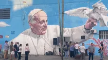Mural del Papa Francisco en Lanús. Crédito: Twitter de Mons. Marcelo Margni @maximargni