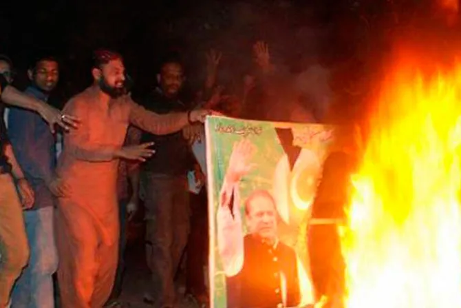 Pakistán: Tras masacre de Pascua miles de musulmanes piden ejecución de Asia Bibi