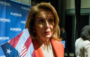 Nancy Pelosi. Cru00e9dito: Julio Obscura / Flickr de Nancy Pelosi (CC BY 2.0). 