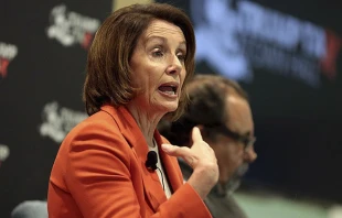 Nancy Pelosi. Cru00e9dio: Gage Skidmore (CC BY-SA 2.0) 