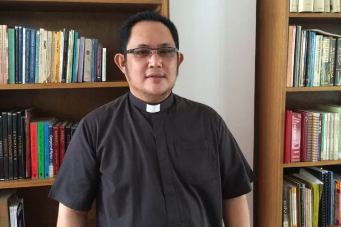 Fue un "infierno": El dramático relato de un sacerdote que vivió el tifón de 2013