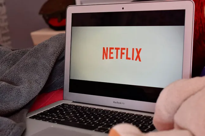 Más de 90 mil anuncian boicot a Netflix si no retira contenido “LGTB” dirigido a niños