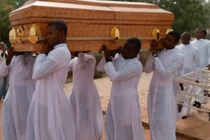 Informe: Al menos 20 sacerdotes asesinados y 50 secuestrados en Nigeria desde 2015