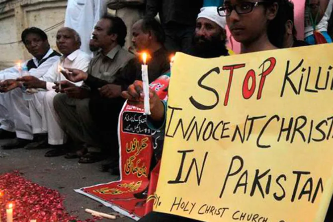 Pakistán: Musulmanes atacan escuela católica y hieren a escolar de 15 años