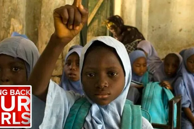 Nigeria: Iglesia Católica reza por liberación de las niñas secuestradas