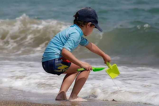 Niños con discapacidad podrán disfrutar de la playa gracias a donación del Papa