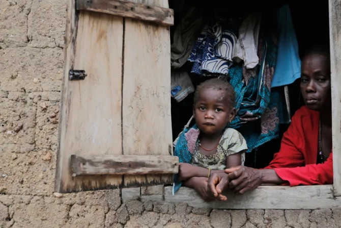 Huérfanos del ébola en África: Conozca el sacrificado trabajo de los salesianos