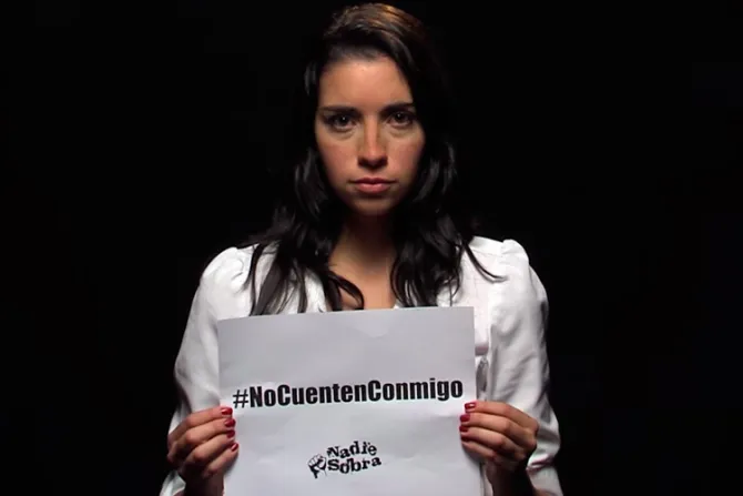 [VIDEO] #NoCuentenConmigo para hacer un aborto, dicen jóvenes médicos en Chile