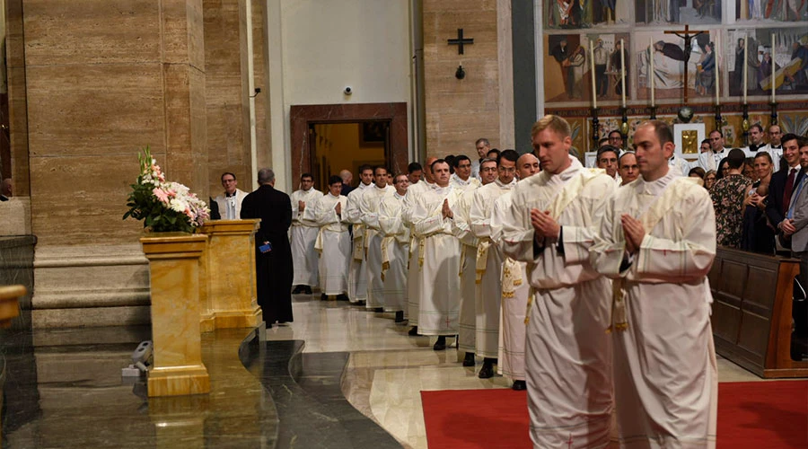 Ordenaciones sacerdotales del Opus Dei el 21 mayo 2022 | Crédito: Flickr de Opus Dei Communications Office (CC BY-NC-SA 2.0)?w=200&h=150