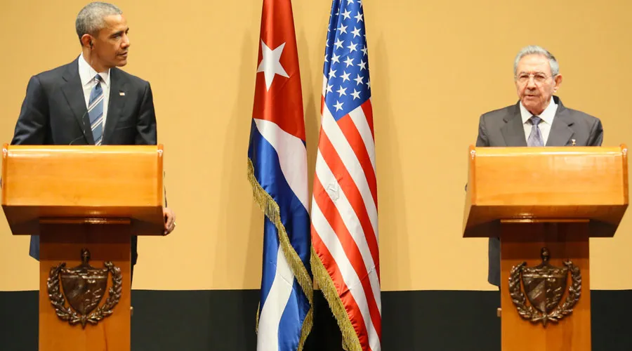 Barack Obama y Raúl Castro / Foto: Minrex Cuba?w=200&h=150