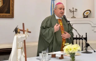 Mons. Cu00e9sar Daniel Fernu00e1ndez. Cru00e9dito: Prensa Gobierno de Jujuy 