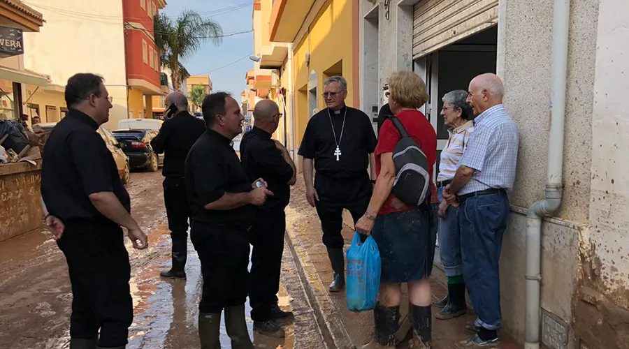 Obispo de Cartagena (España) visita zonas afectadas por la gota fría. Crédito: Twitter Obispado Cartagena?w=200&h=150