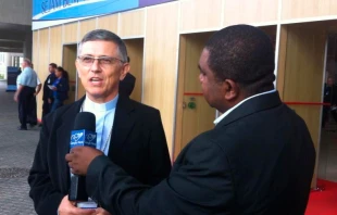 Mons. Eduardo Pinheiro / Foto Twitter de Pe Wagner Ferreira 