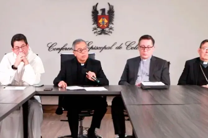 Obispos de Colombia piden analizar con profundidad informe de la Comisión de la Verdad