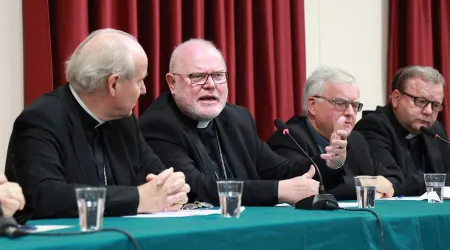 Obispos alemanes anuncian “proceso sinodal” para debatir celibato y moral sexual